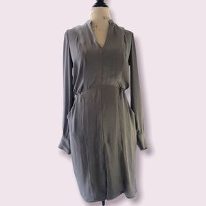 BCBGMaxaria Gray Long Sleeve Midi Dress